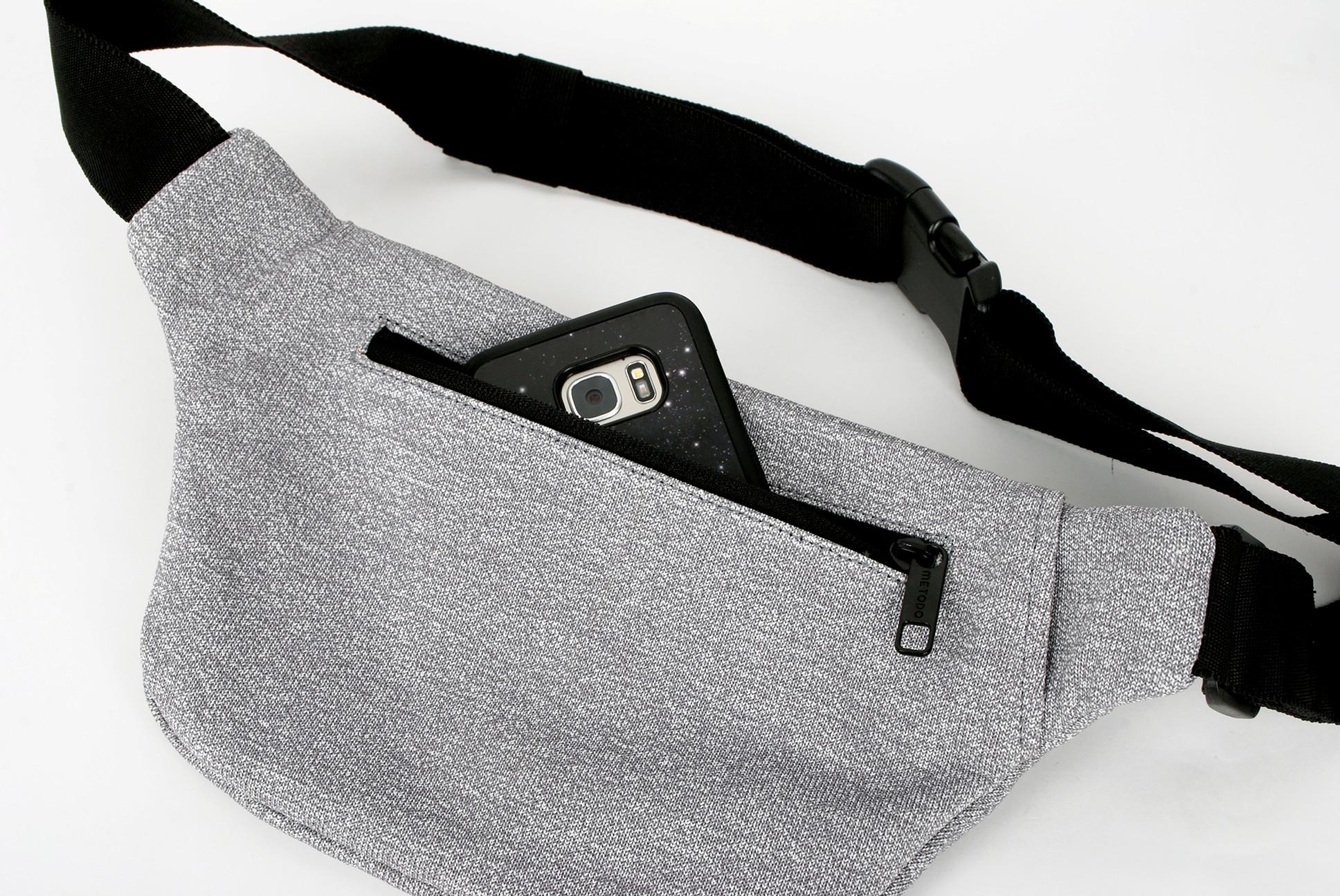 Metodo TSL-501 Sling Bag Gray S7